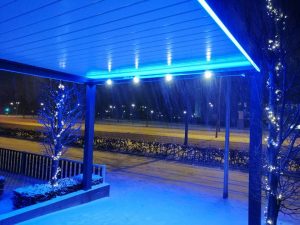 Terrasoverkapping met led verlichting in Deventer